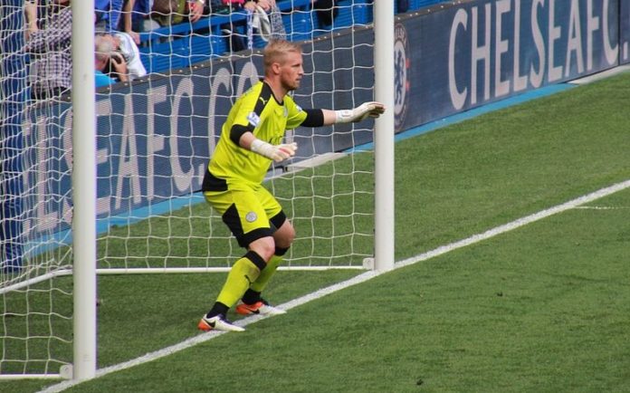 Schmeichel  kåret  til  årets  spiller  i  Leicester